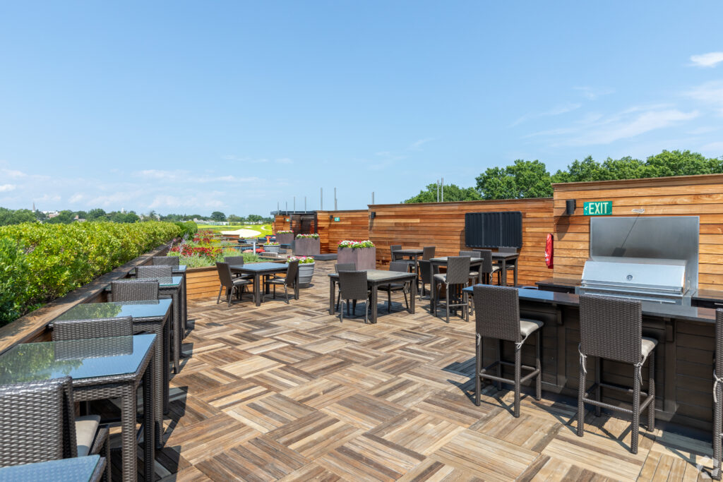 JLofts roof top lounge area