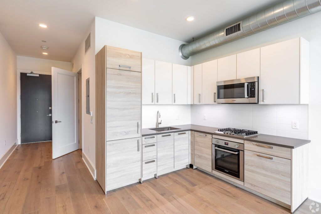 JLofts studio apartment kitchen